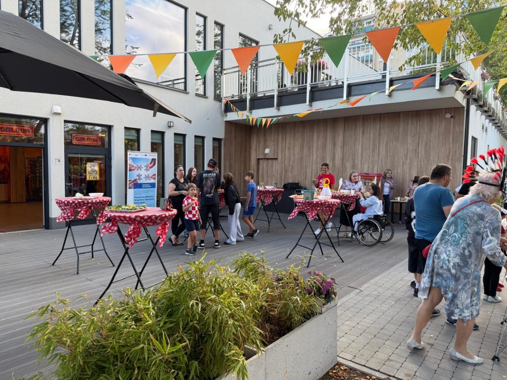 Piknik Rodzinny w klimacie western – integracja uczestników projektu „Piaseczno Aktywne – Wspólnie Tworzymy Przyszłość”